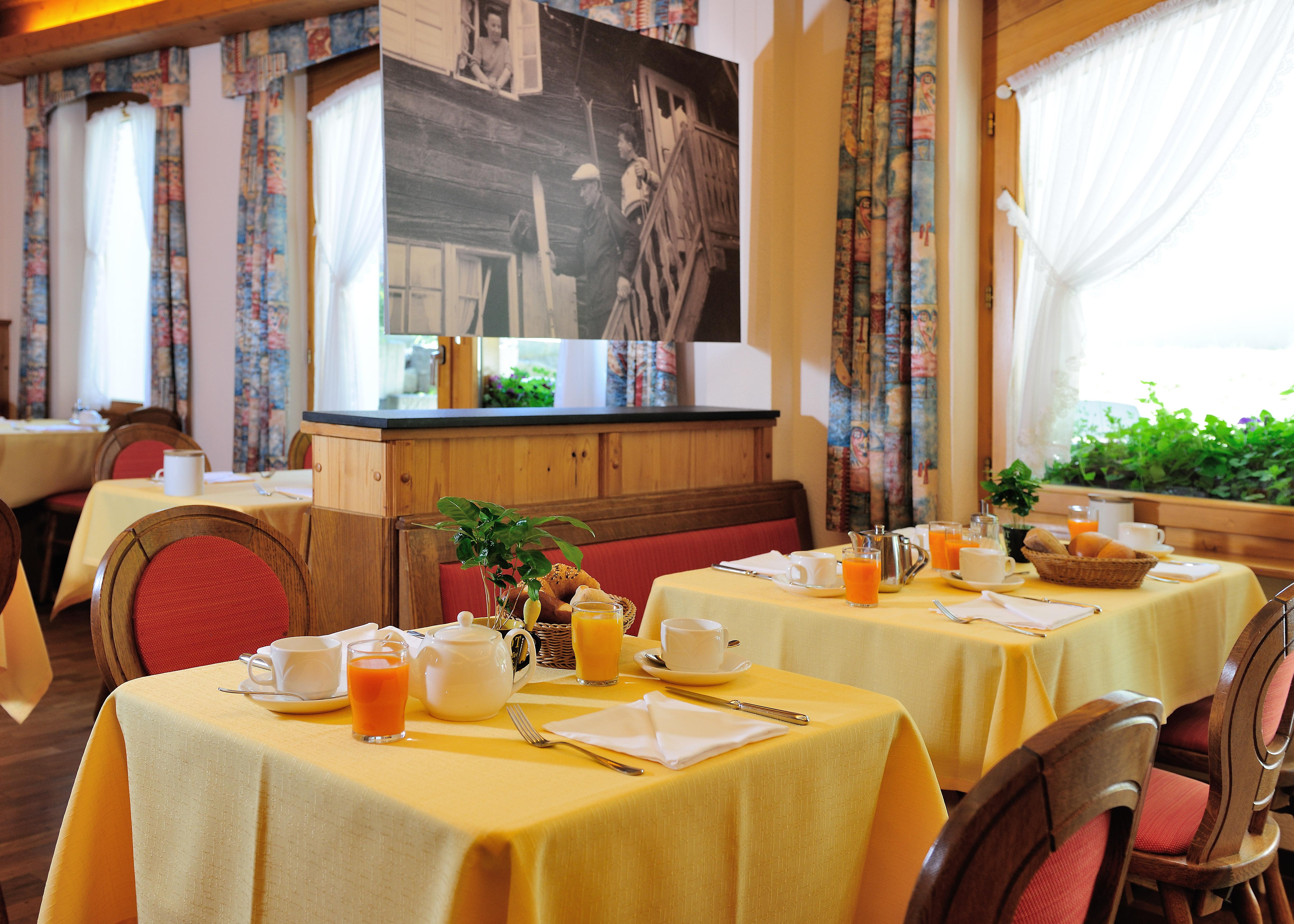 Hotel Simi Цермат Екстериор снимка